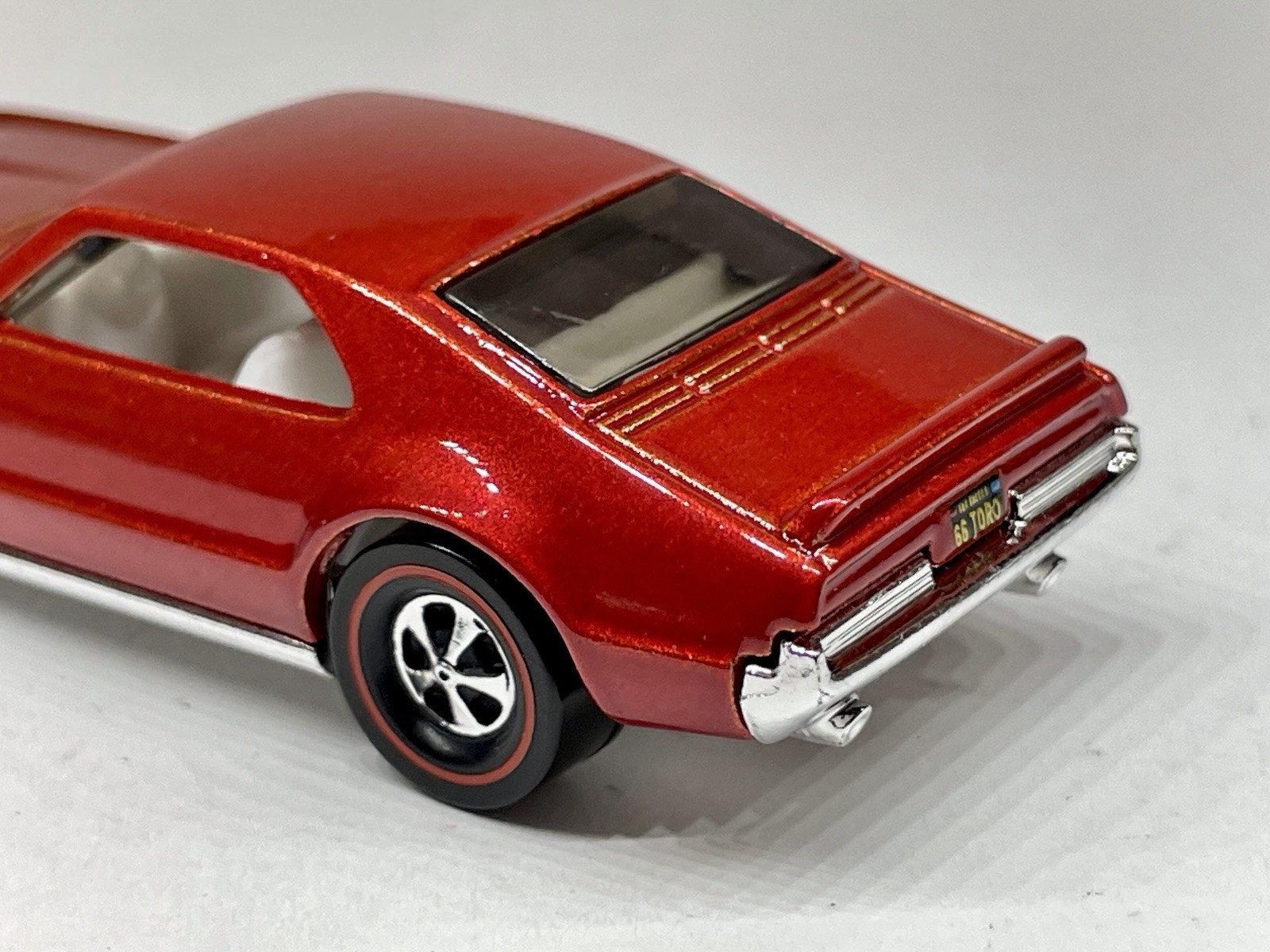 🔥 Hot Wheels CUSTOM MADE REDLINE ‘66 Toronado Diecast Car 1:64 Car