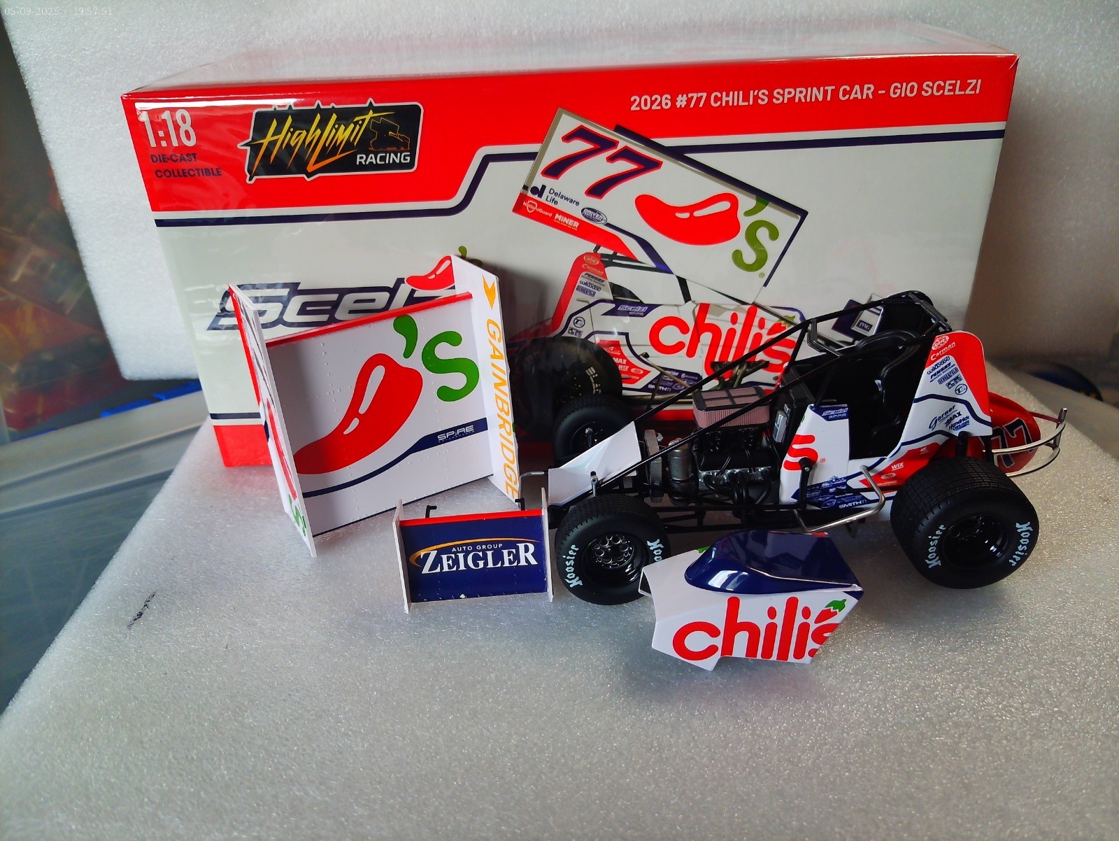 2026 GIO SCELZI CHILI’S STIRE GAINBRIDGE 1:18 ACME HIGH LIMIT RACE CAR A1826001