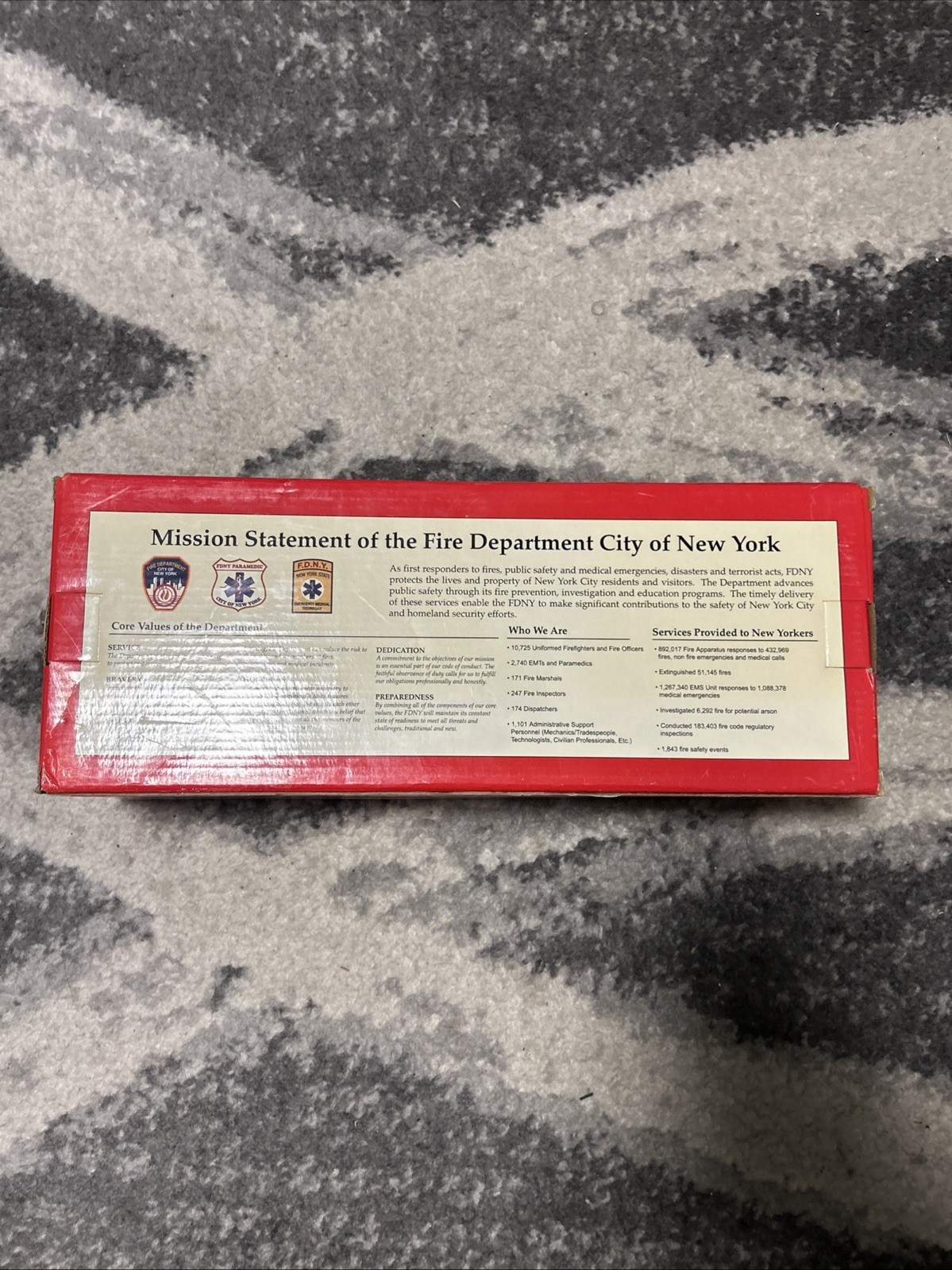 1:32 Code 3 FDNY New York Fire Department Freightliner MT-55 Command Post New