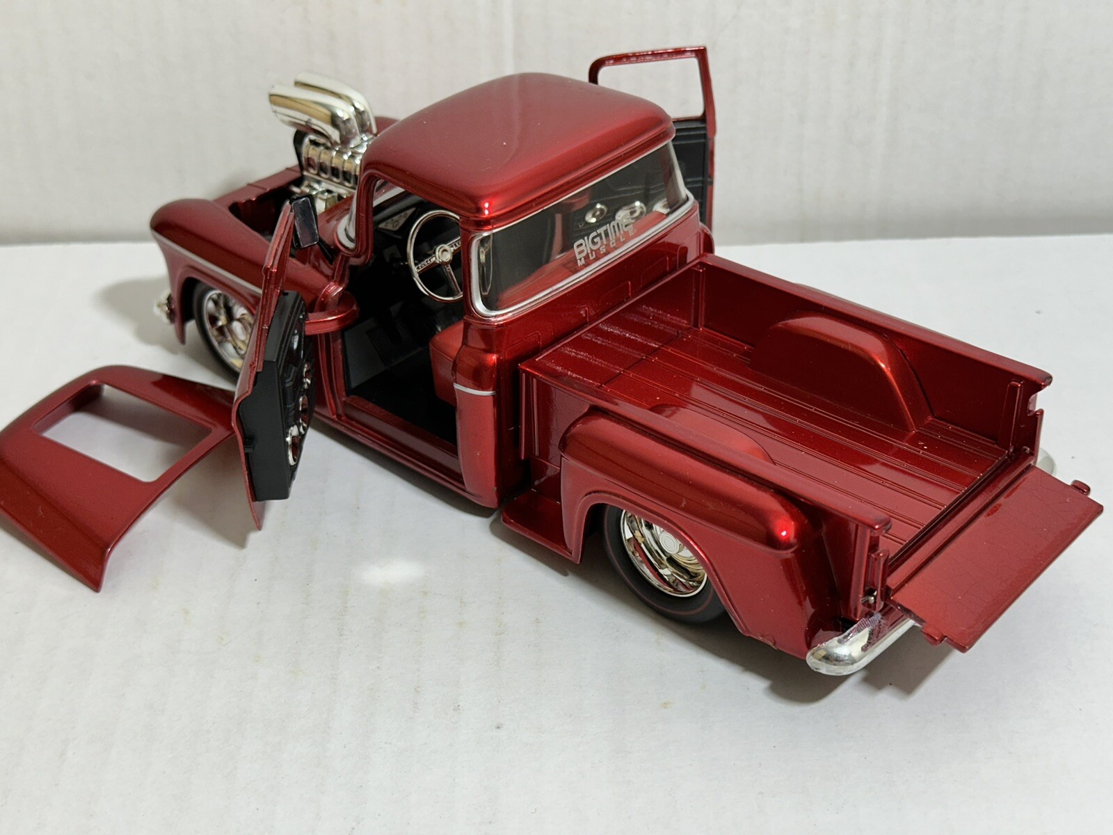 JADA BTM 1955 CHEVY STEPSIDE PICKUP TRUCK RED 1:24 DIECAST BLOWER NEW NO BOX