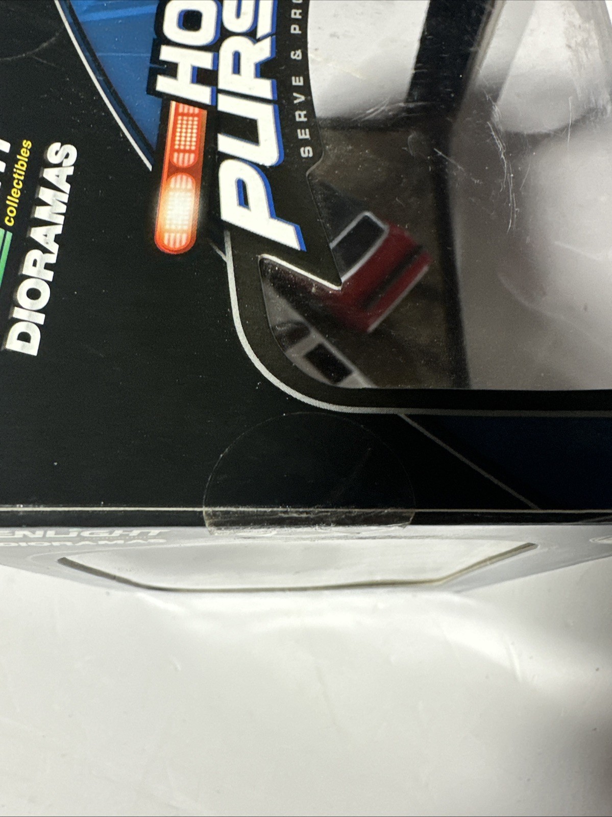 Greenlight Diorama Hot Pursuit Highway Pontiac, Trans Am And Dodge Charger 2012