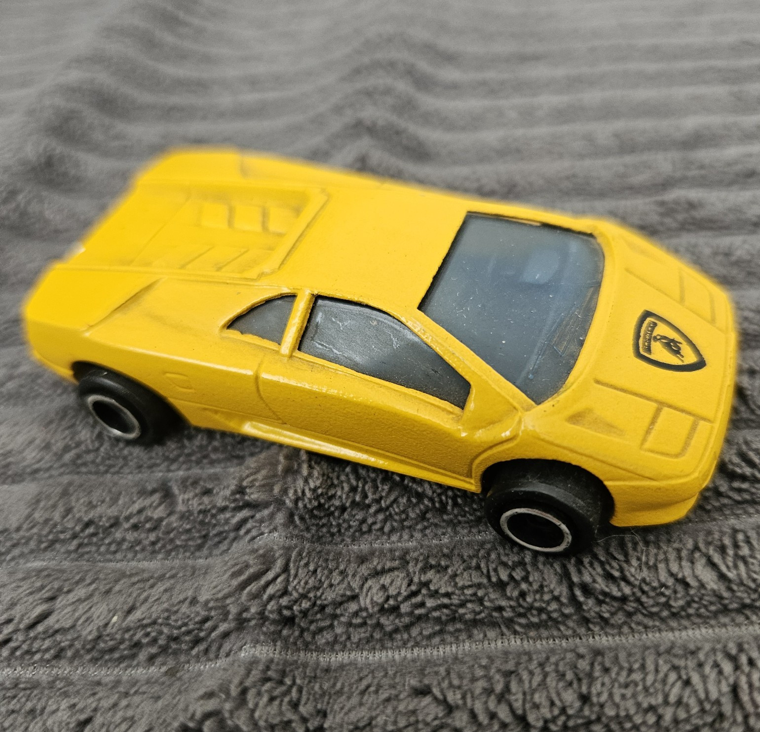 Majorette Lamborghini Diablo Yellow Diecast 1:64 Toy Car Age 3-4 Years
