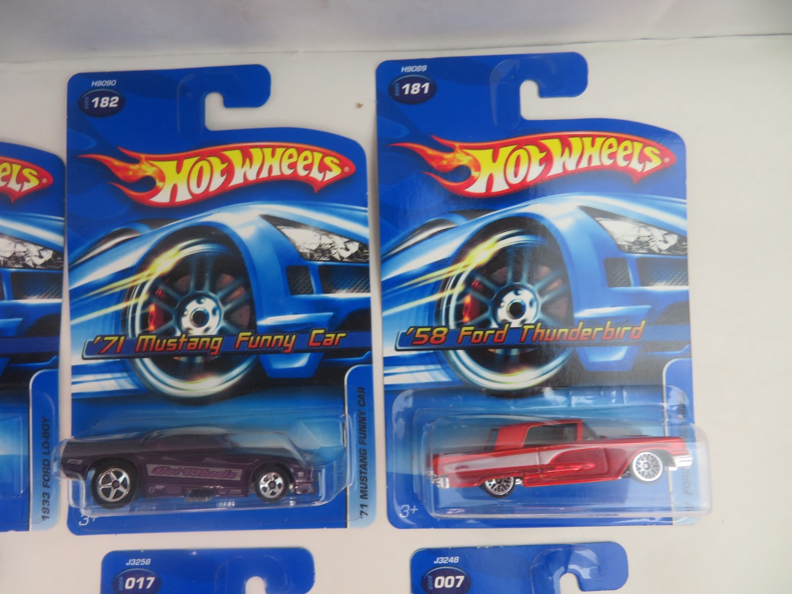 Hot Wheels Mixed Lot 1/64 Scale Lot Of 12 Q