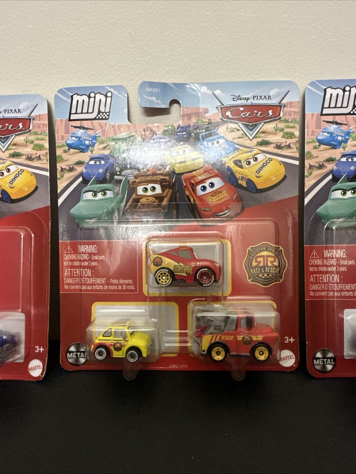 *NEW* DISNEY PIXAR CARS 3 Sets/MINI RACERS 3 PACK MCQUEEN CHICK HUDSON HORNET