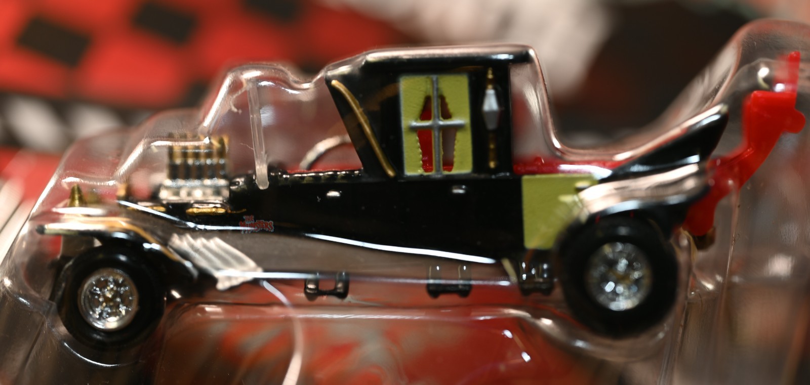 Racing Champions The Munsters Koach TV Car 1:64 Diecast Hot Rod NIP
