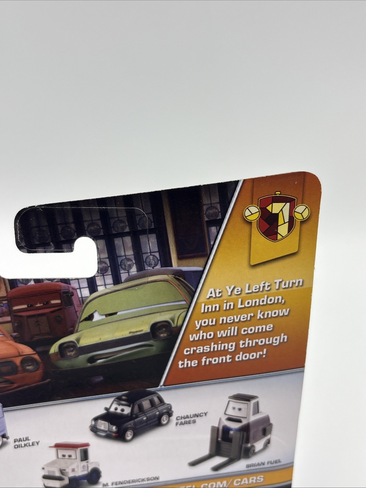 Disney Pixar Cars 2014 Ye Left Turn Inn – Paul Oilkley 4/7 – Read Condition