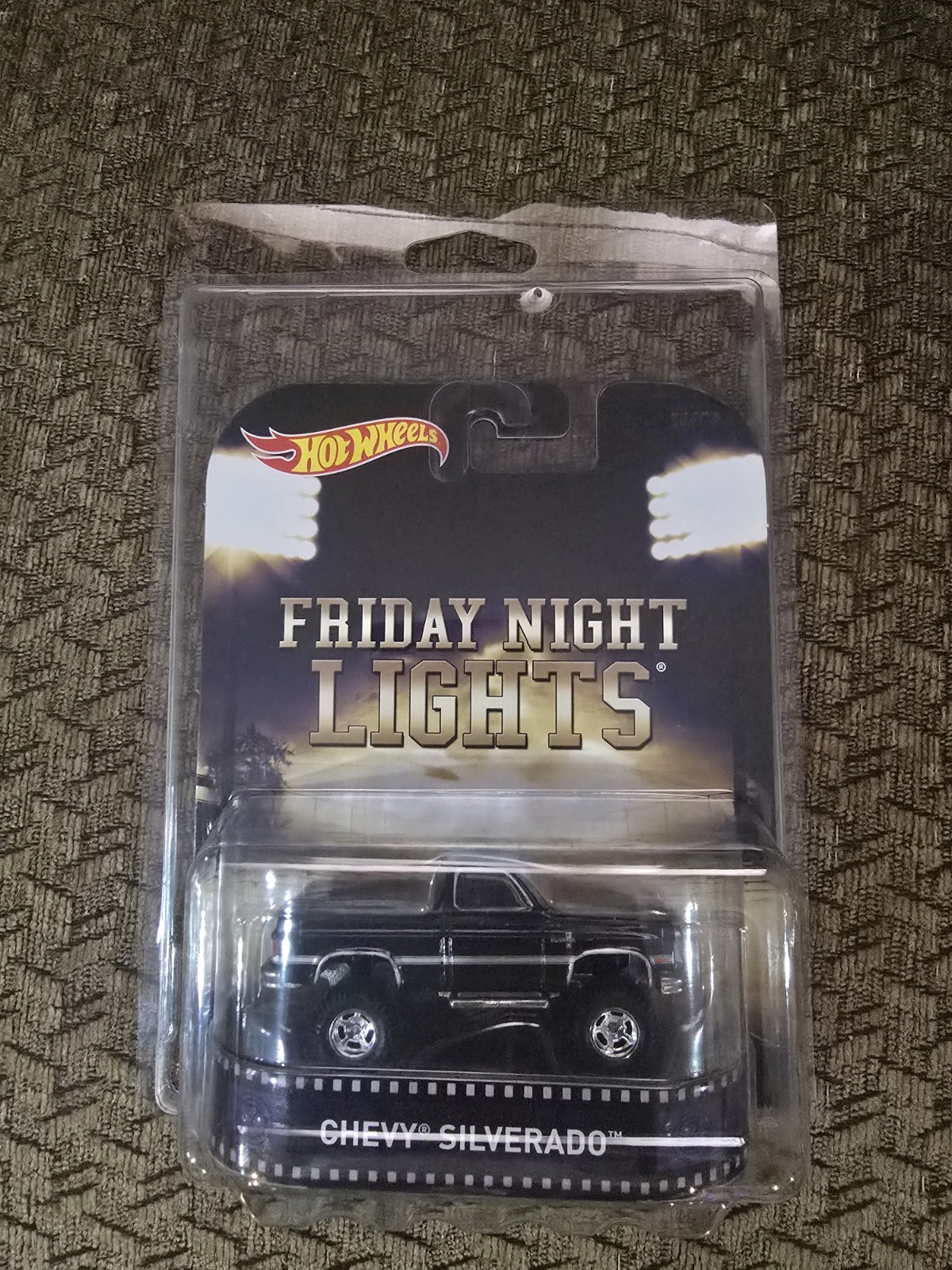 Hot Wheels Friday Night Lights Chevy Silverado Retro Entertainment w/Protech