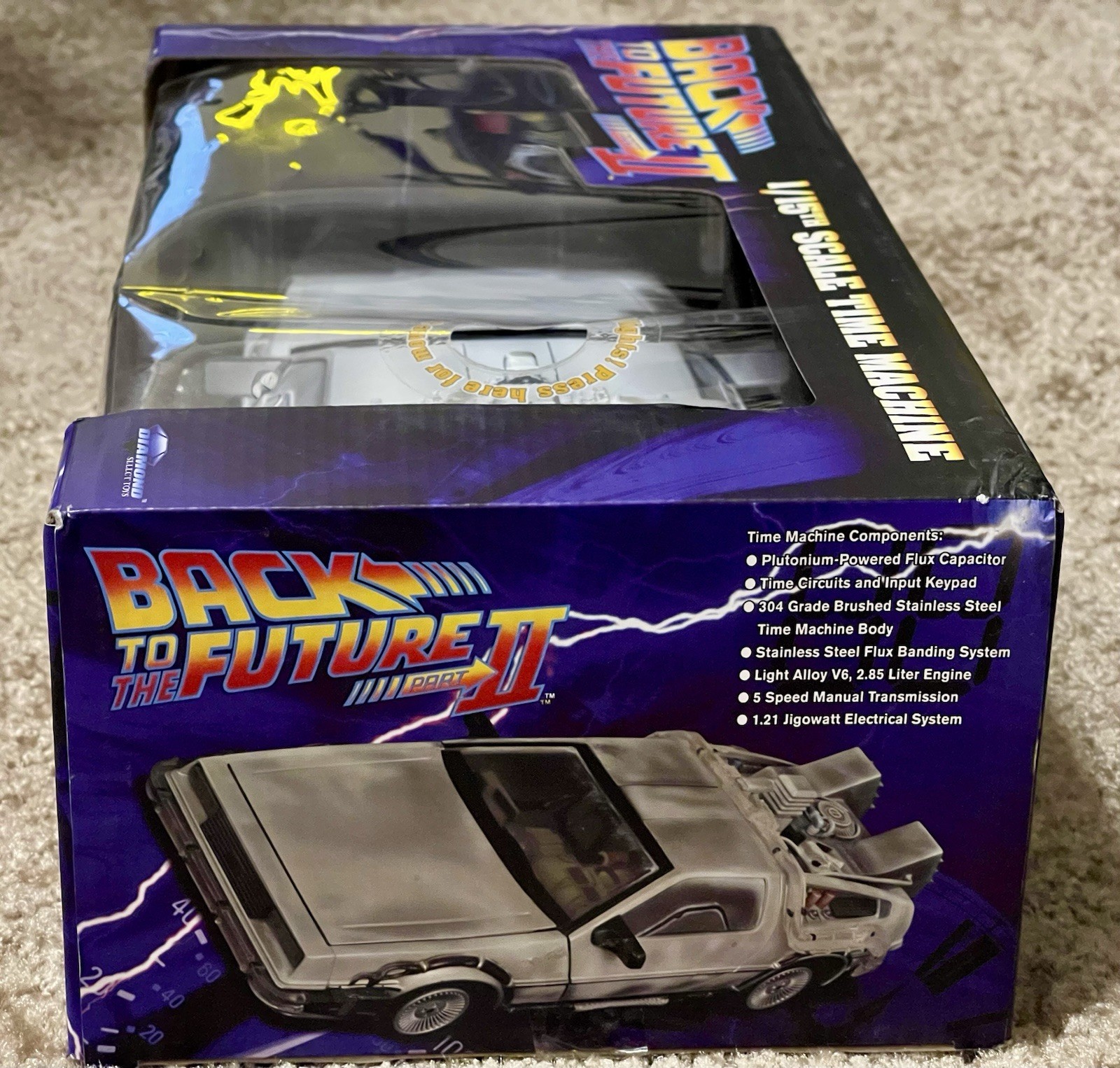 Back to the Future II DeLorean Frosty 1/15 Diamond Select Movie Dialogue Sealed