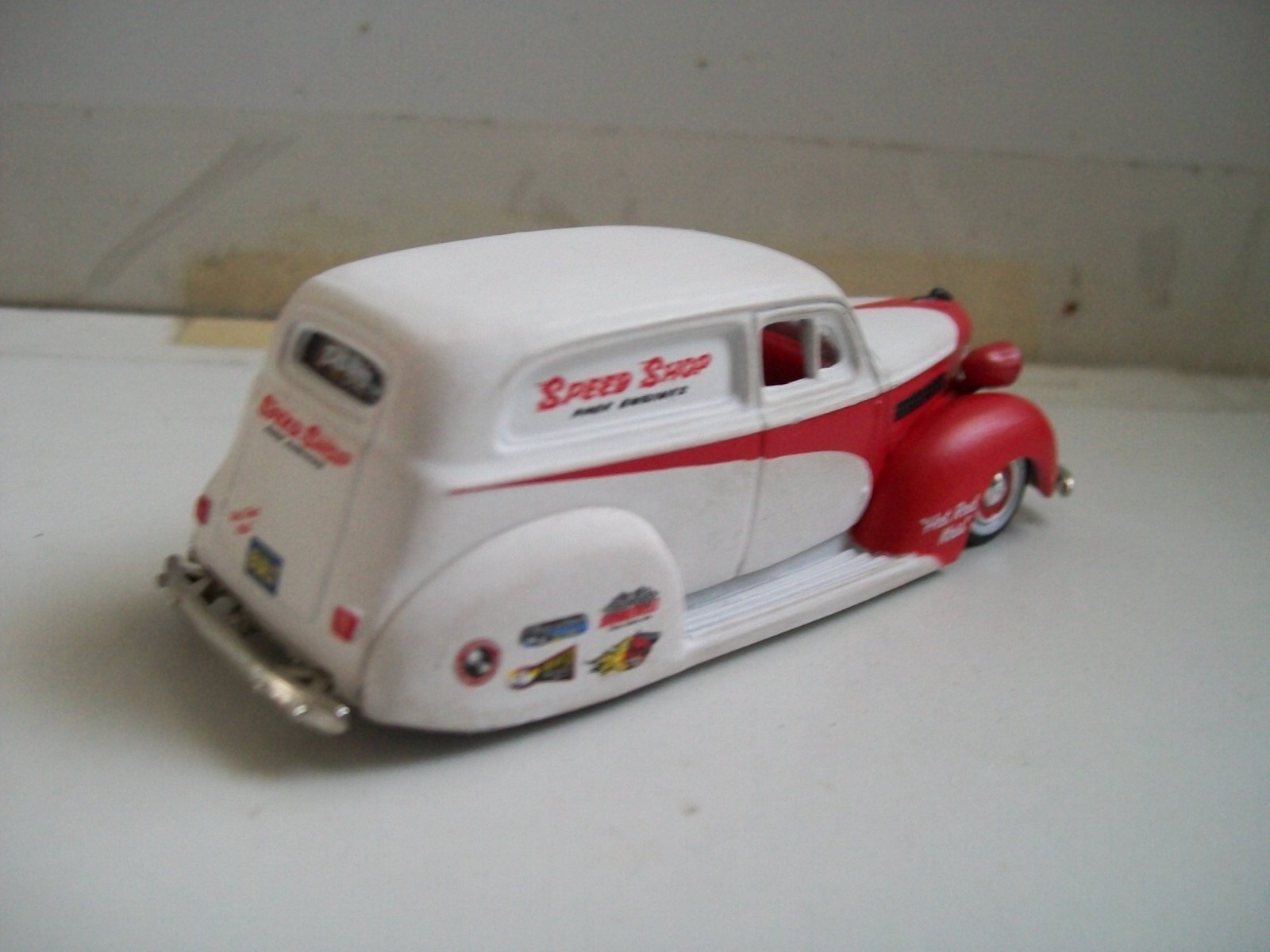 Jada 1:64 1939 Chevy Sedan Delivery Panel Truck Speed Shop White Primer LOOSE