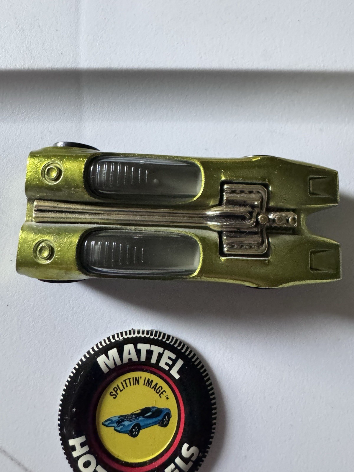 Hot Wheels Redlines Splittin’ Image Green Diecast Car 1:64 Redline Wheels 1968