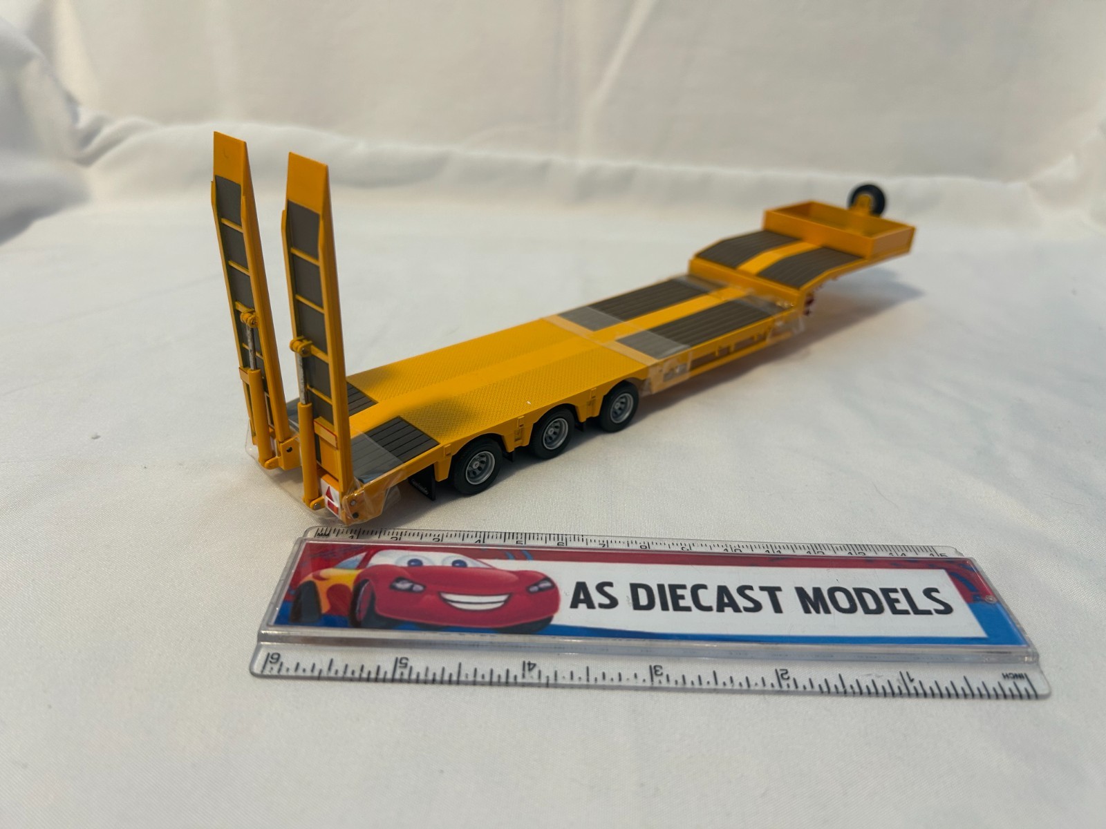 Corgi Modern 3 Axle Plain Yellow Extending Nooteboom Low Loader Only 1/50