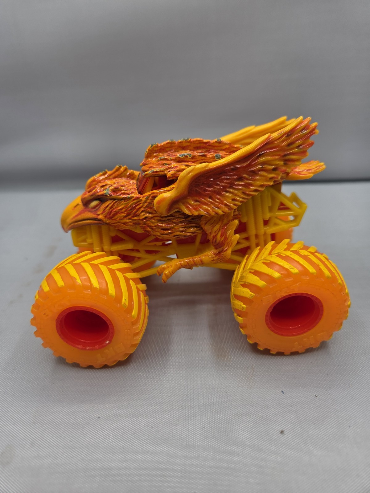 Hot Wheels Spin Master 1:64 Wildfire Monster Jam Truck Fire Ice Special Edition