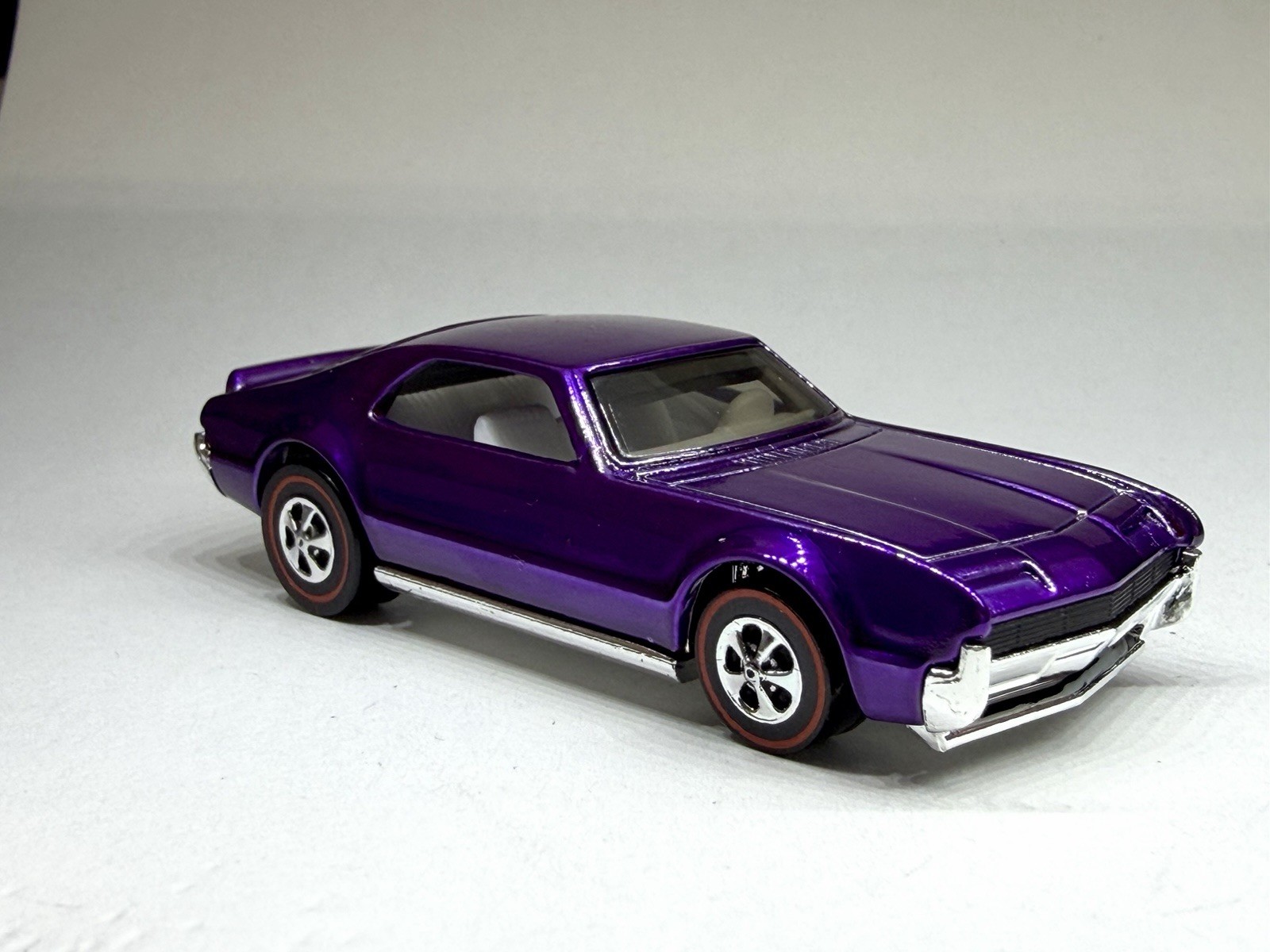Hot Wheels 🔥 CUSTOM MADE Redline ‘66 Toronado Diecast Car 1:64