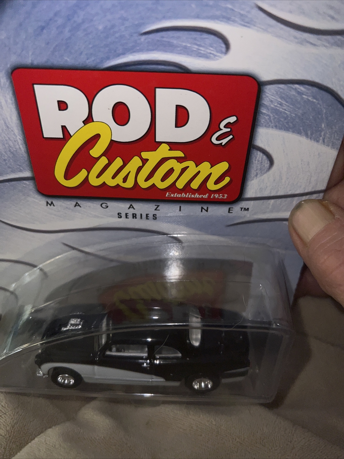 100% Hot Wheels Rod And Custom Series Shoebox 2/4