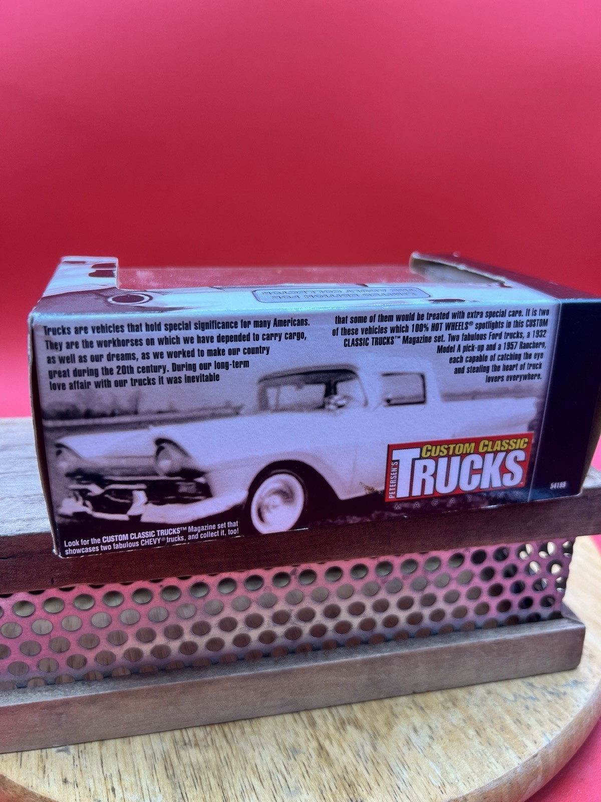 Hot Wheels Petersen’s Custom Classic Trucks ’32 Ford Pickup & ’57 Ranchero 🛞🛞