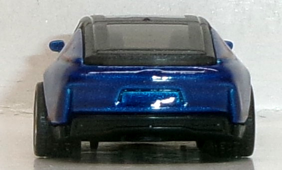 LOOSE 2026 HOT WHEELS 1:64 DARK BLUE CADILLAC CELESTIQ WHEEL SWAP REAL RIDERS