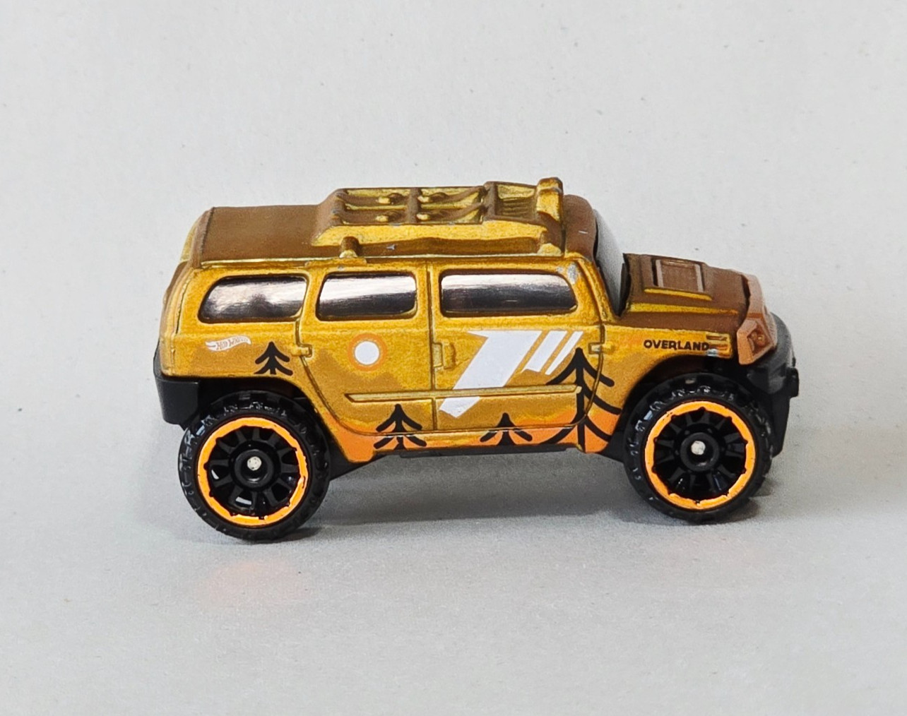 Hot Wheels Rockster Getaways Diecast SUV 2003 Mattel Indonesia 1:64