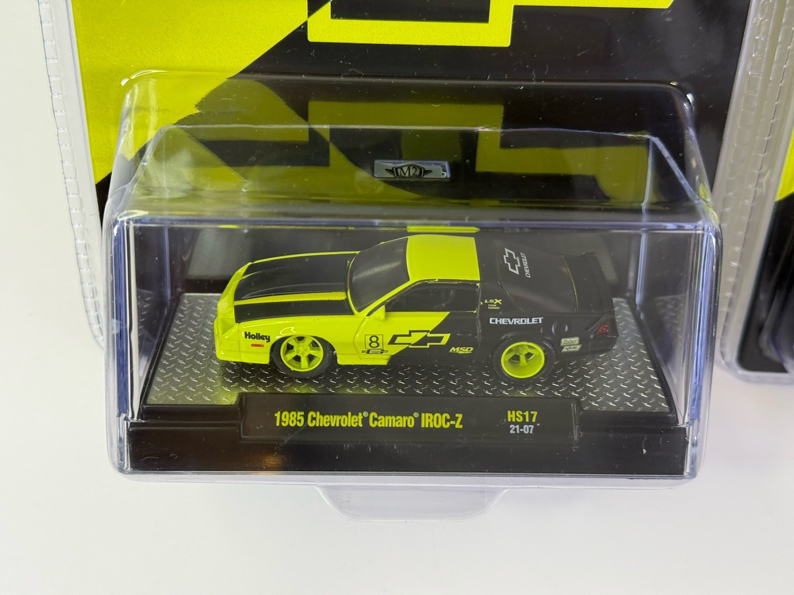 M2 Machines 1985 Chevrolet Camaro IROC-Z HS17 – Limited 526pcs Chase & Normal