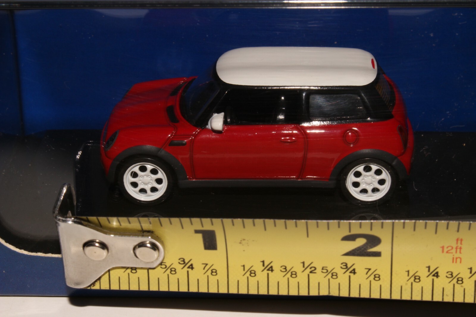 Autoart, BMW Mini Cooper, 1/64 Scale Boxed