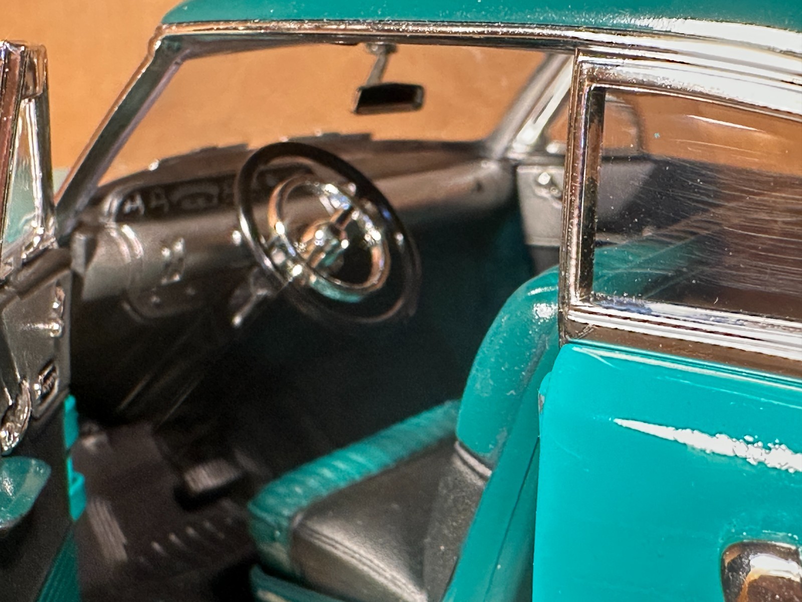 Road Legends, 1/18 Scale, 1952 Lincoln Capri Coupe, Two Tone Green, Beautiful