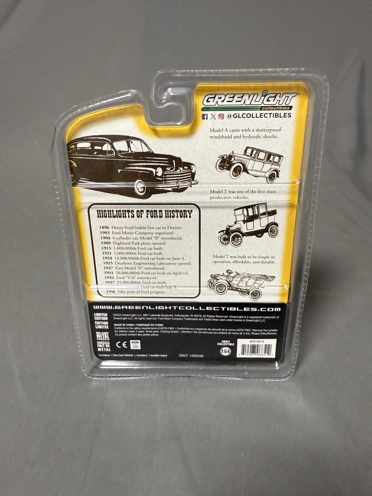 GreenLight 1946 Ford Super Deluxe Fordor 1:64 Golden Jubilee Sealed