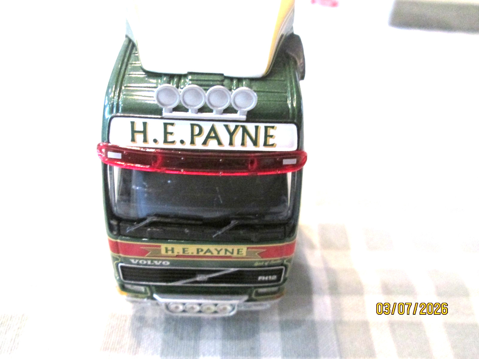 Corgi 1;50 – Volvo Tractor Unit & Curtainside Trailer- H E Payne- Unboxed
