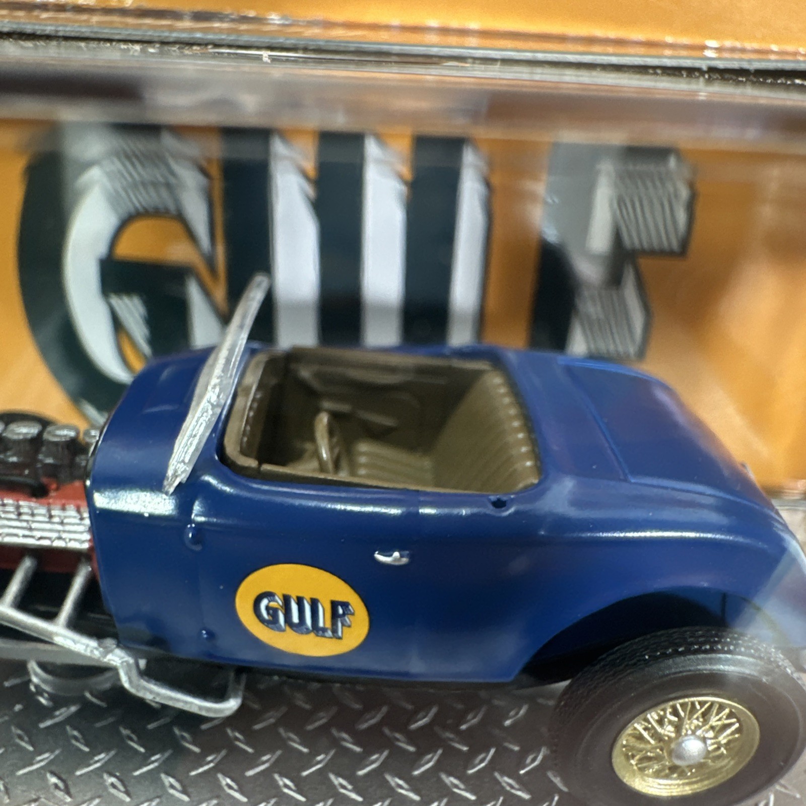 1932 Ford Roadster Gulf Blue M2 Machines R103 25-76 New in Package