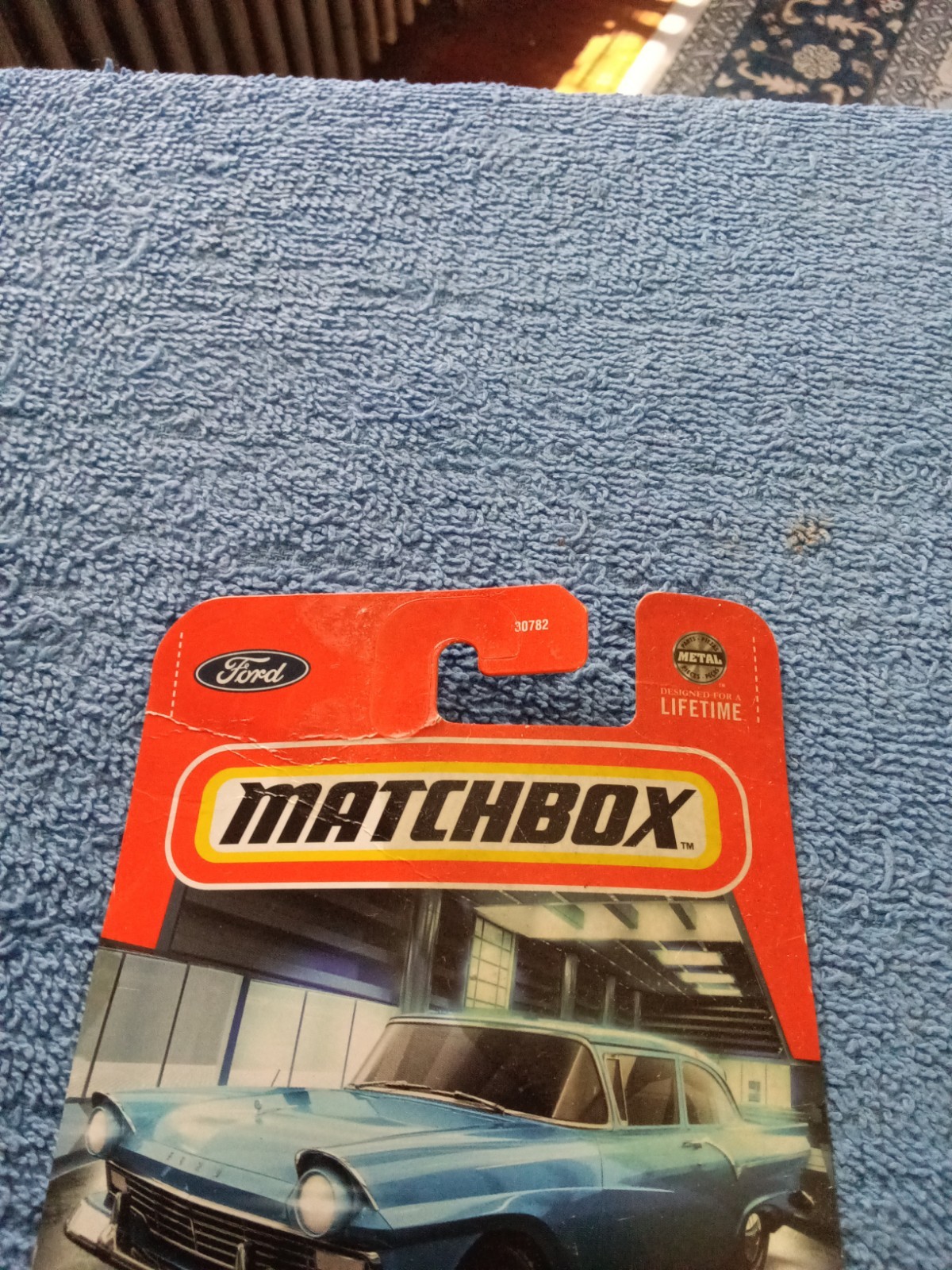 MATCHBOX 1957 FORD CUSTOM 300 IN BLUE #41/100