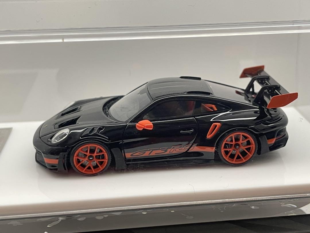 fuelme 1/64 Porsche 911 (992) GT3RS Weissach Black Orange Diecast Model