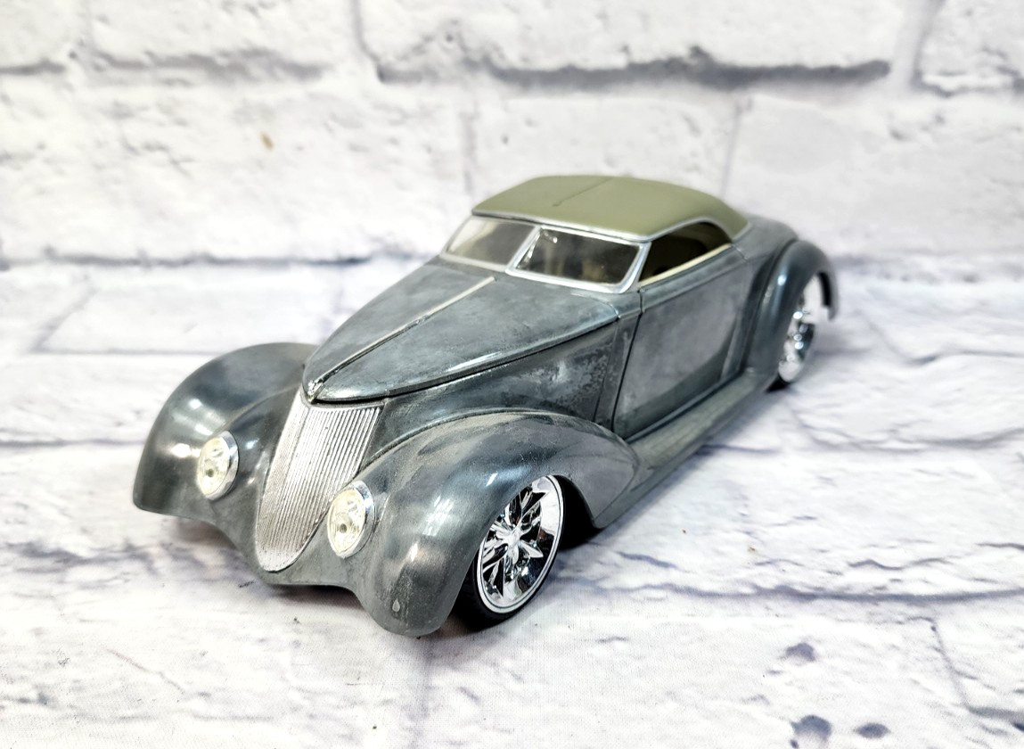 JL Full Throttle Foose Design 1936 Ford Chip Roadster 1:18 Scale Raw Metal Steel