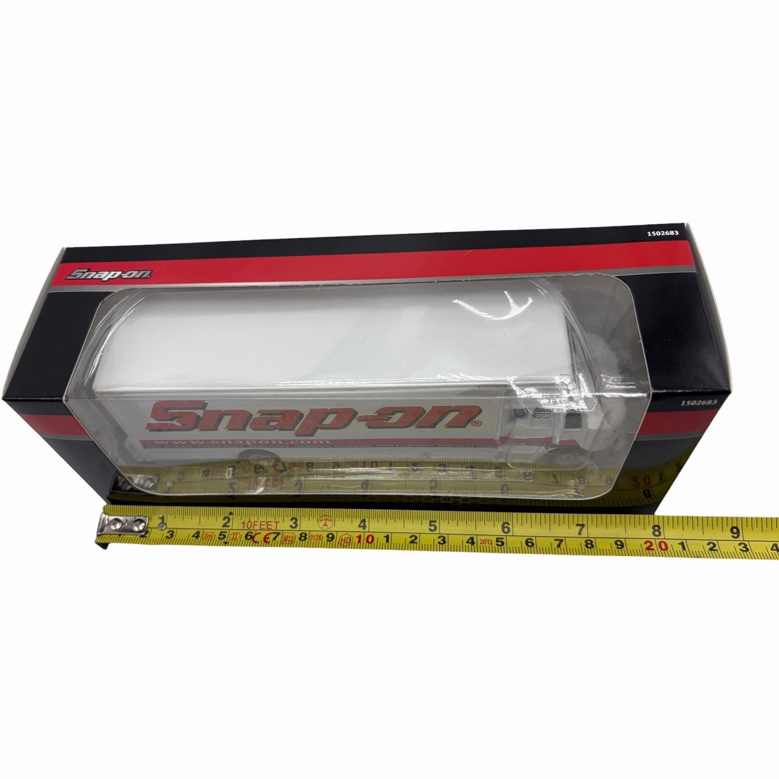 Snap On Step Van Tool Truck 1:50 Scale Diecast Model
