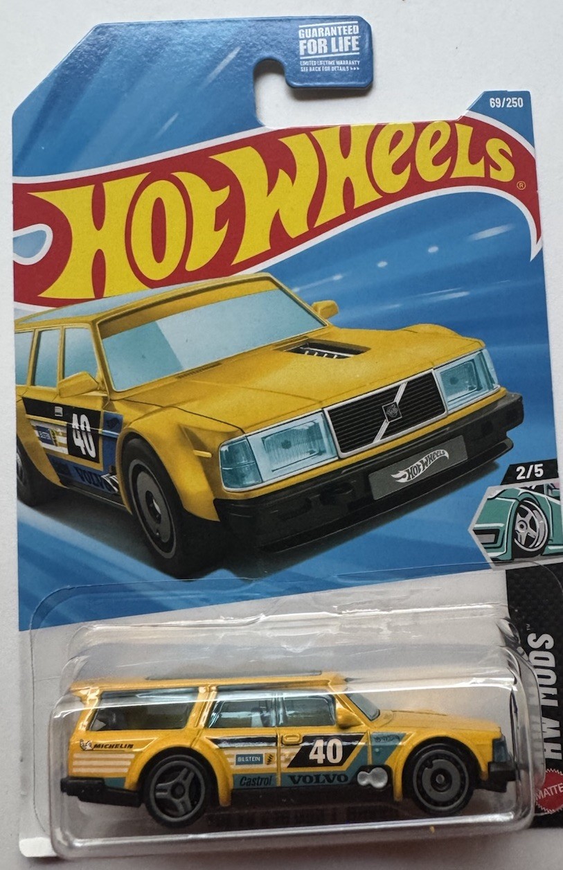 2026 Hot Wheels HW MODS 2/5 Volvo 240 Drift Wagon 69/250