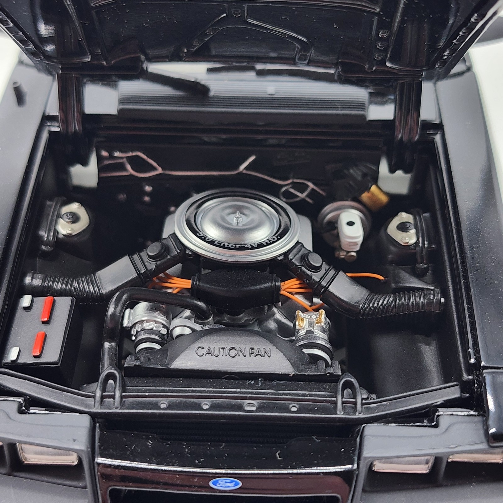 52Z GMP Black 1985 Ford Mustang 5.0 GT 1:18 New Open Box Rare HTF 1909/3000