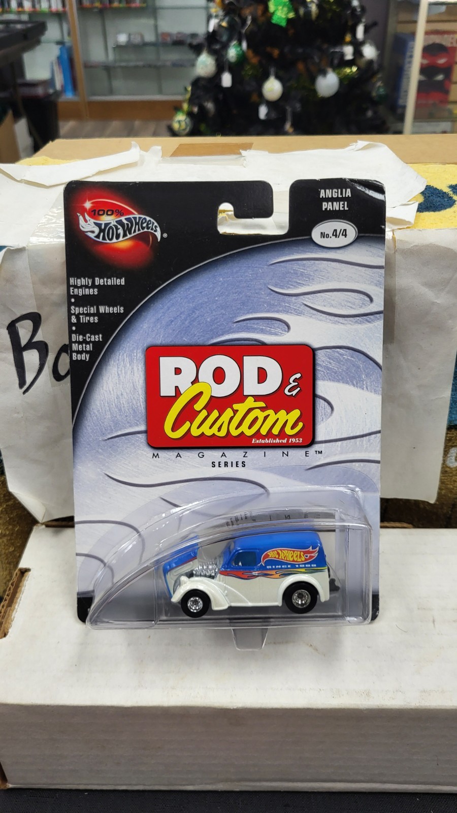 NIB 2002 ANGLIA PANEL DELIVERY VAN ROD & CUSTOM MAGAZINE HOT WHEELS HW 1/64 #4/4