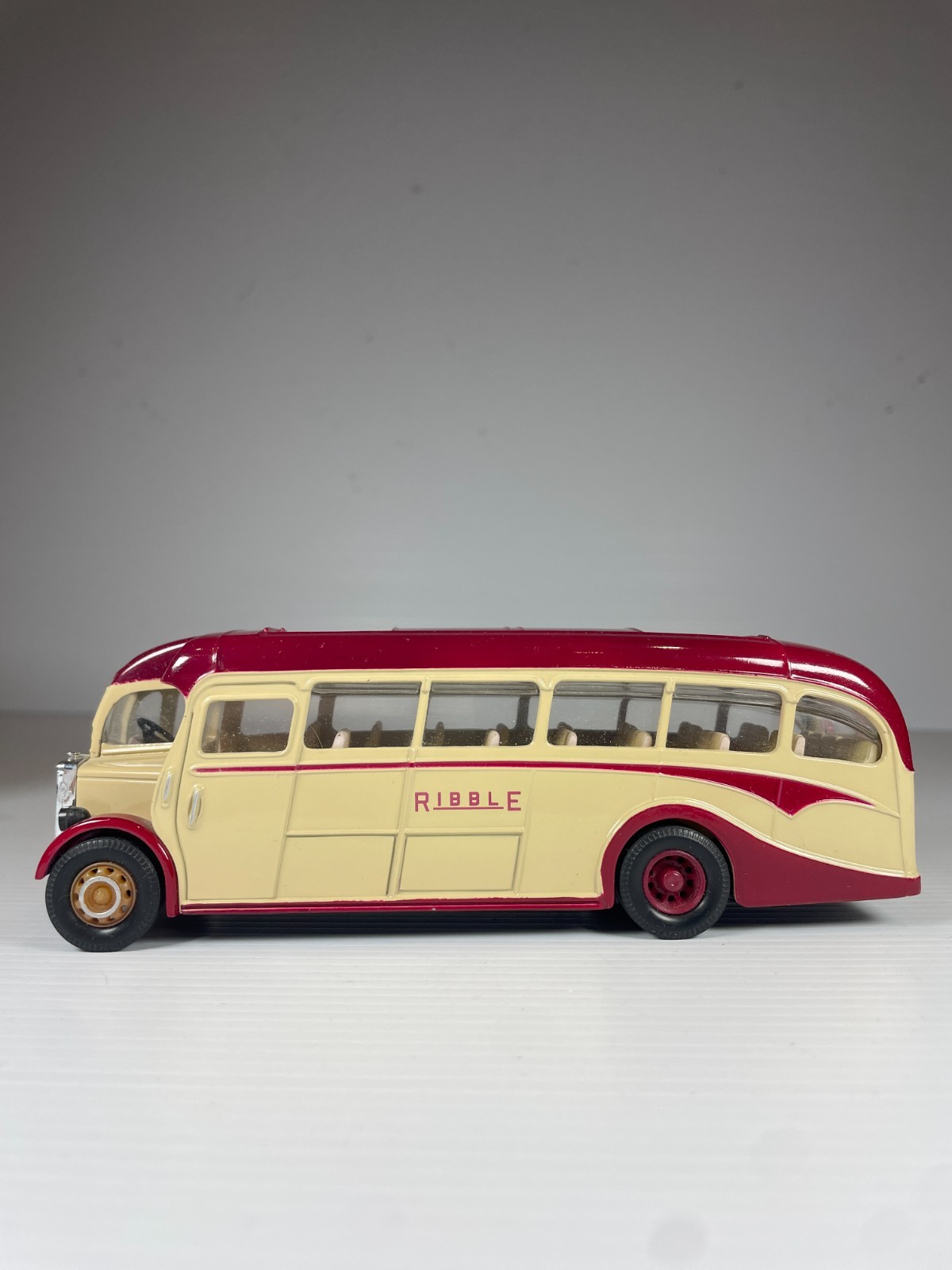 Corgi Classics 1:50 Scale 97192 Leyland Tiger Ribble Motor Services Bus Boxed.