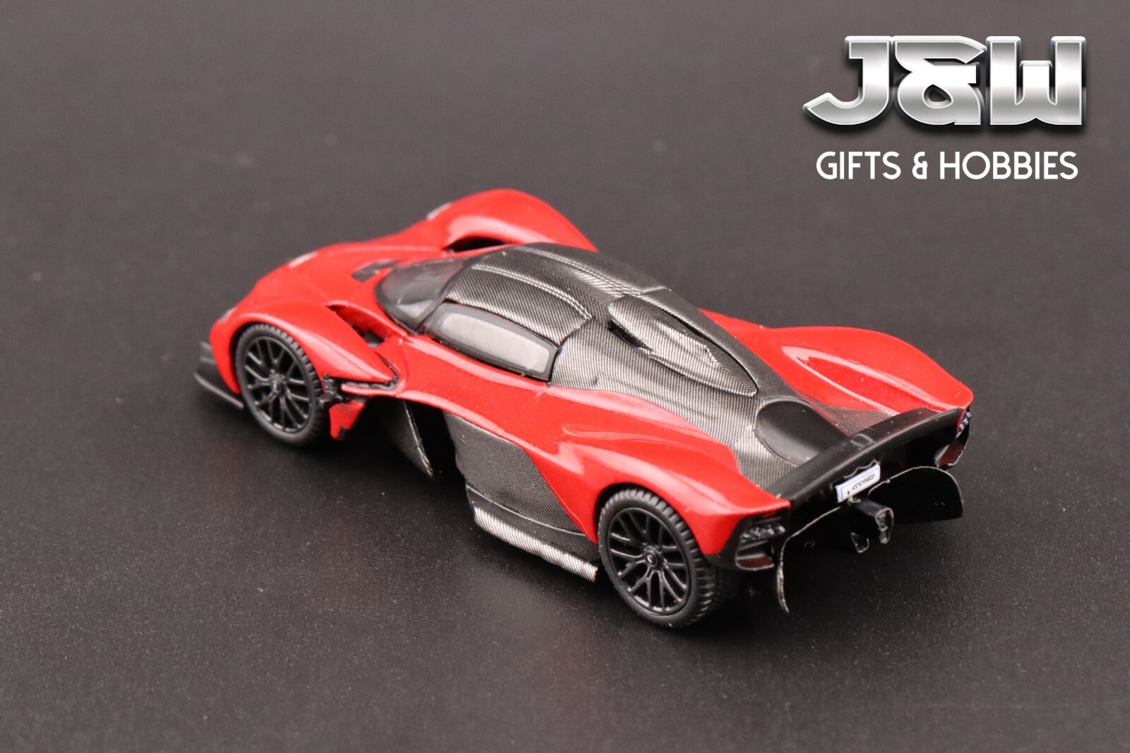 Mini GT Aston Martin Valkyrie Hyper Red #766 1/64