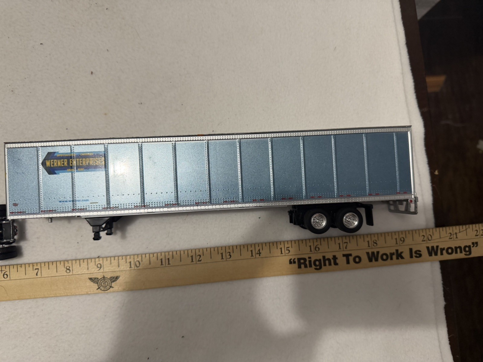 Franklin Republic Die Cast 1:64 Semi Tractor Trailer Werner Enterprises Truck