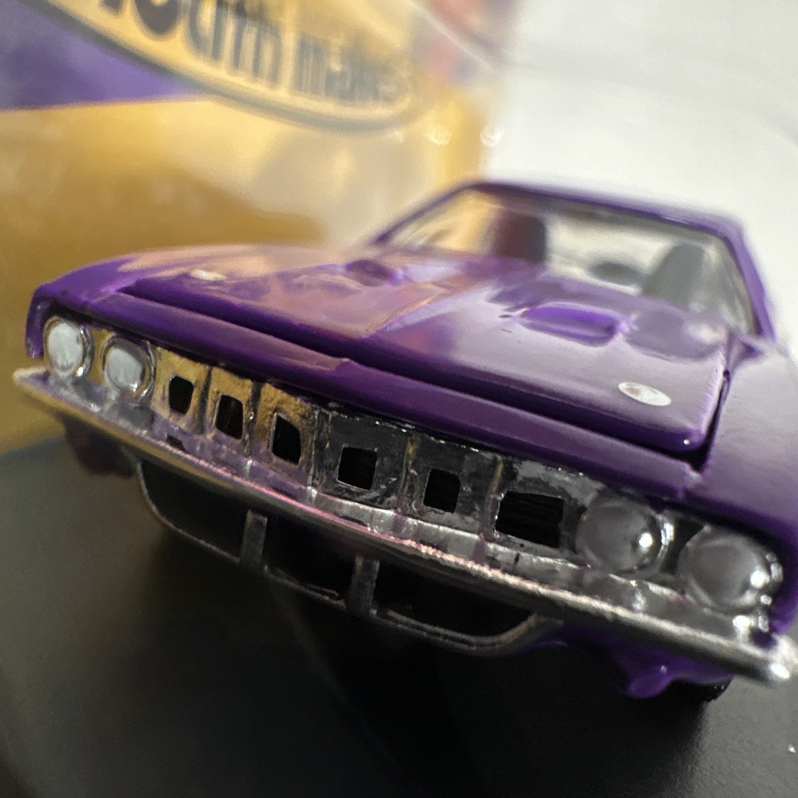 1971 Plymouth Cuda 440 Purple M2 Machines R123 24-72 New in Package Muscle Car