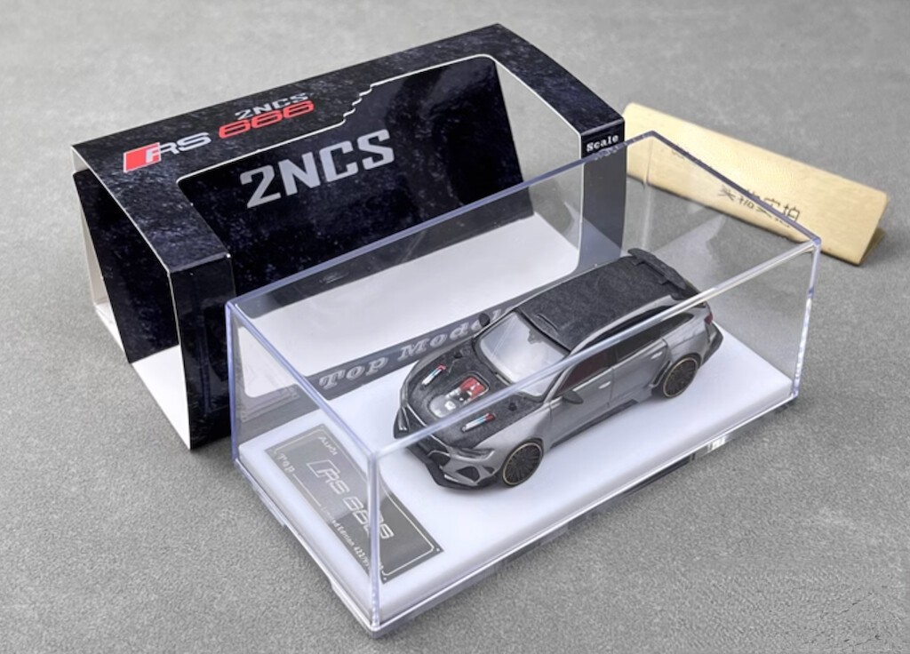 Top 1:64 RS6 2NCS Wagon Racing Sports Diecast Model Metal Car