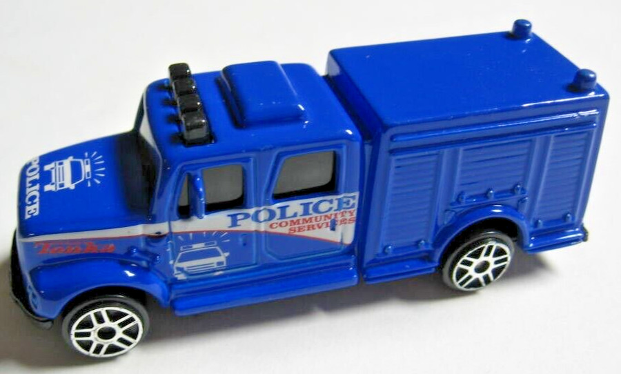 Lot of 13 – 2000 Maisto Tonka Hasbro Diecast / Trucks-commercial -equipment