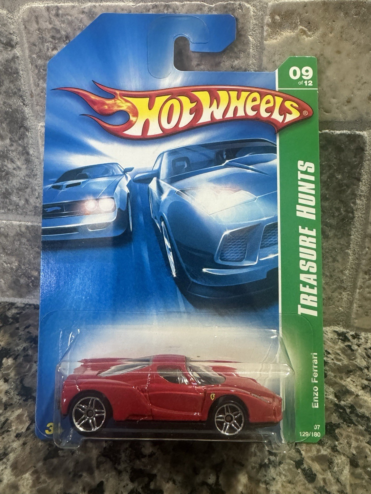 Hot Wheels Treasure Hunts Enzo Ferrari 2007 Red Variant Seats Unopened