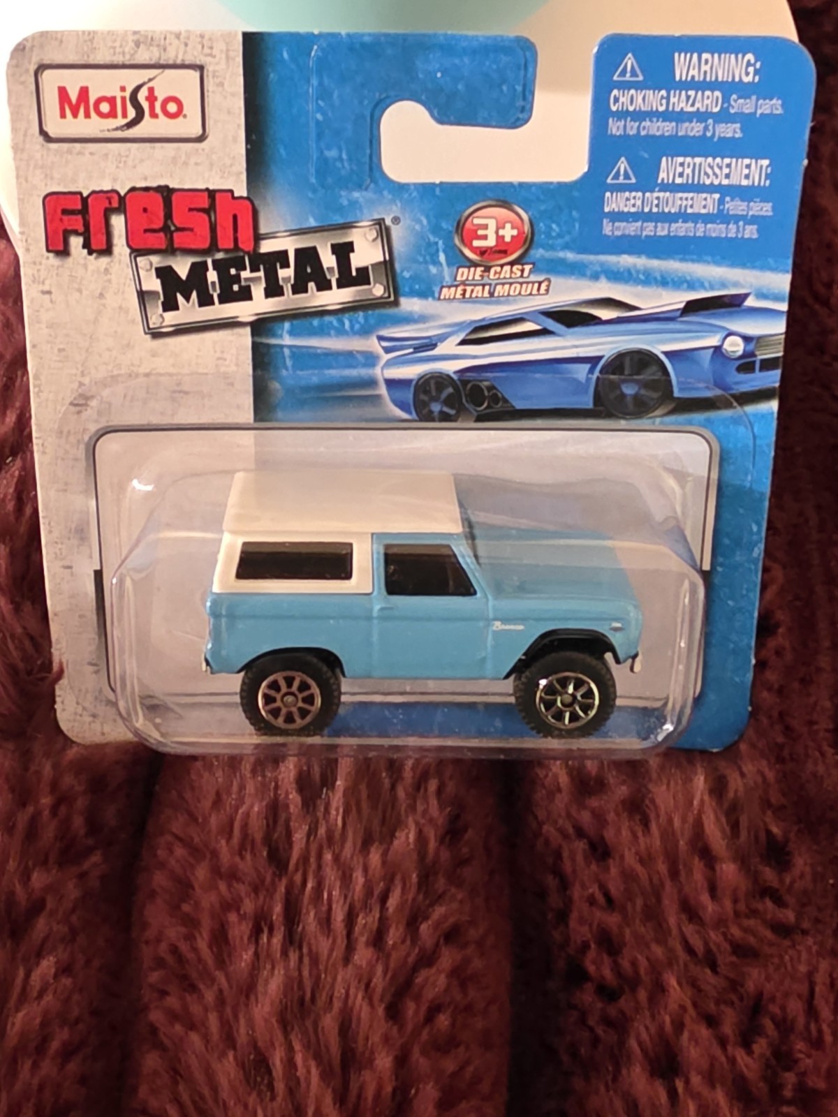 Maisto Fresh Metal Diecast SUV Toy Car Blue White Black Unopened Box Ages 3-4