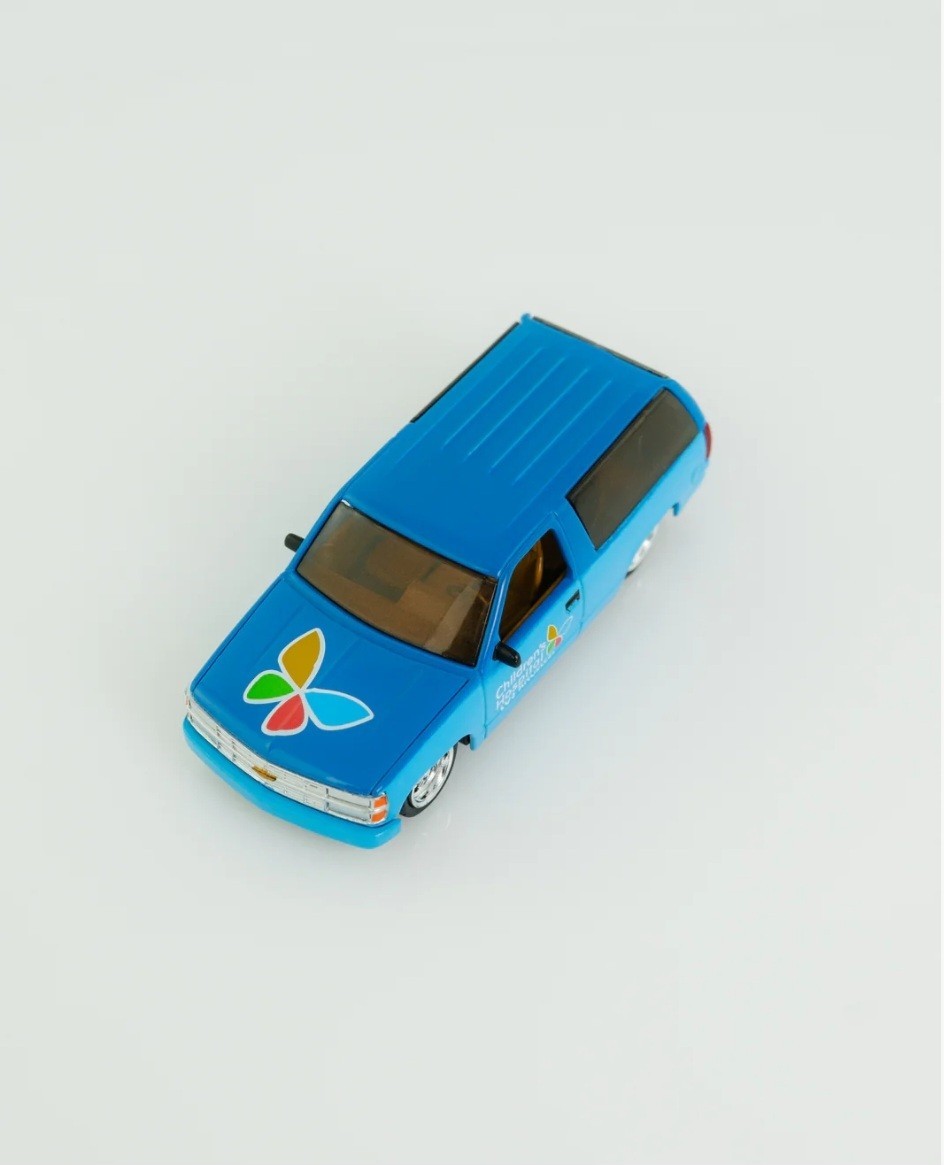 M2 Machines Children’s Hospital 1997 Chevrolet Tahoe S153 Chevy GMC 1 of 2000pcs
