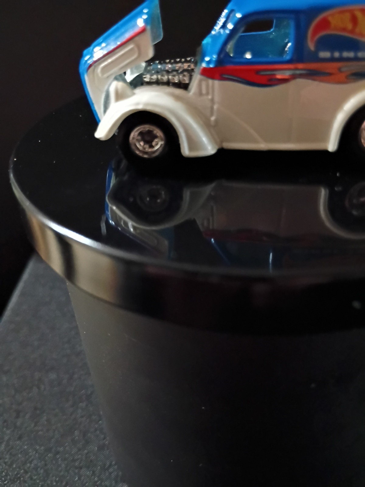 🔥🔥🔥🔥Hot Wheels Rod Custom Ford Anglia Panel Delivery Van Blue HW Logo 🔥🔥🔥