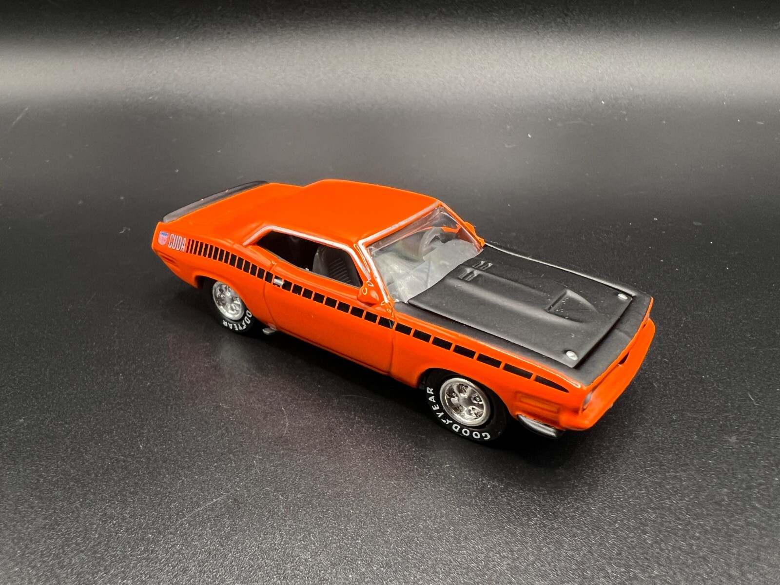 Johnny Lightning 1970 Plymouth AAR Cuda Orange Muscle Cars USA Loose Shape