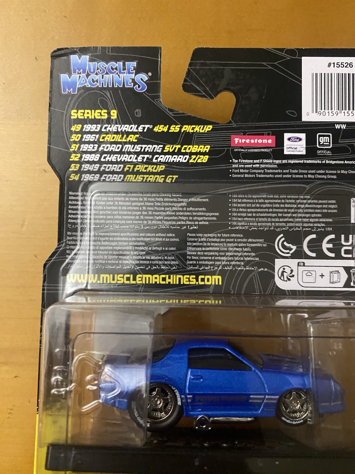 Maisto Muscle Machines Series 9 DieCast Model 52 1988 Chevrolet Camaro Z/28 Blue