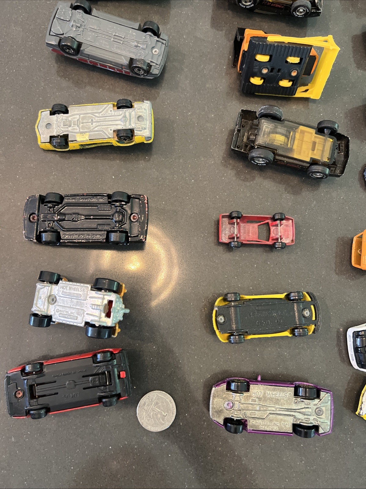 Lot Of 32 Diecast & Plastic Vintage Cars Trucks Mixed Brands See Description