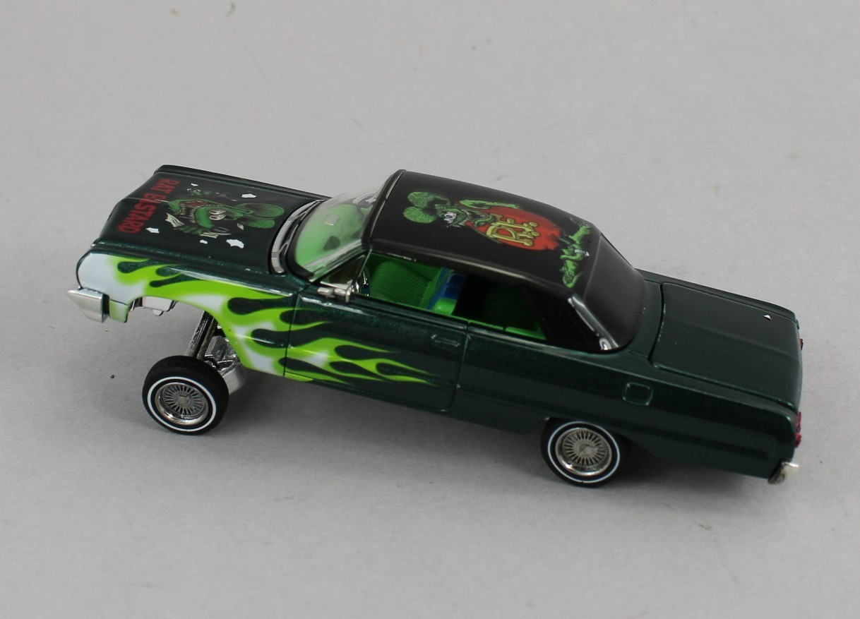 1:64 *FINE WORKS 64* RAT FINK Green w/Flames Chevrolet IMPALA *LOWRIDER* NIB