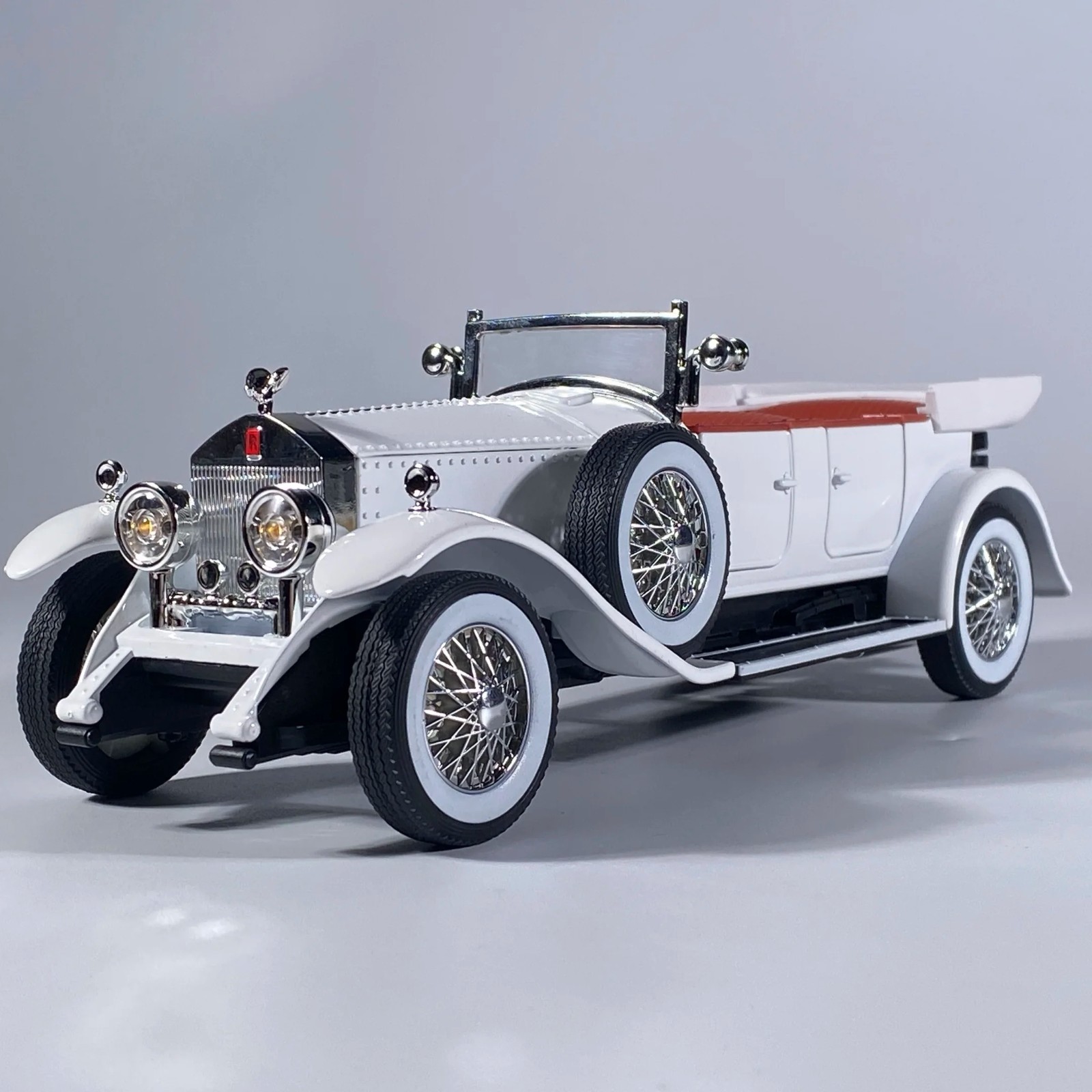 1:24 Diecast Rolls-Royce Phantom Classic Model Car Collectible Black Phantom