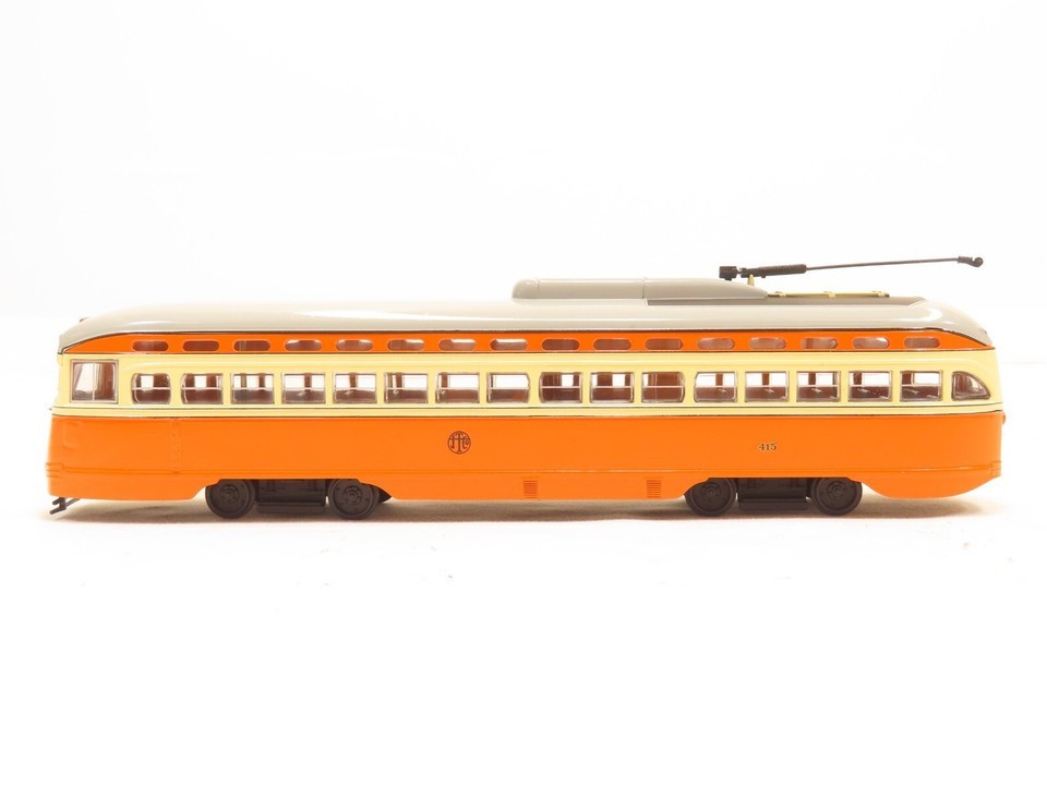 CORGI PCC Street Car Johnstown Transit Livery-Johnstown, PA 1/50 Scale NIB!